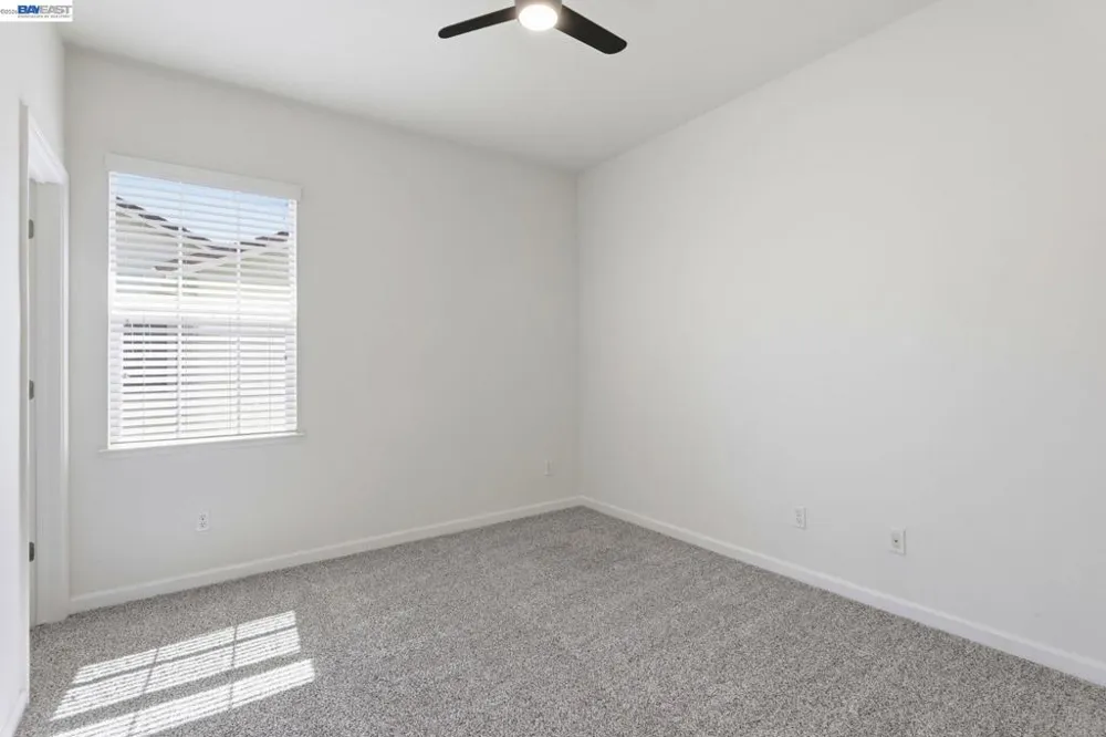 24 E Heritage Dr Mountain House, CA 95391