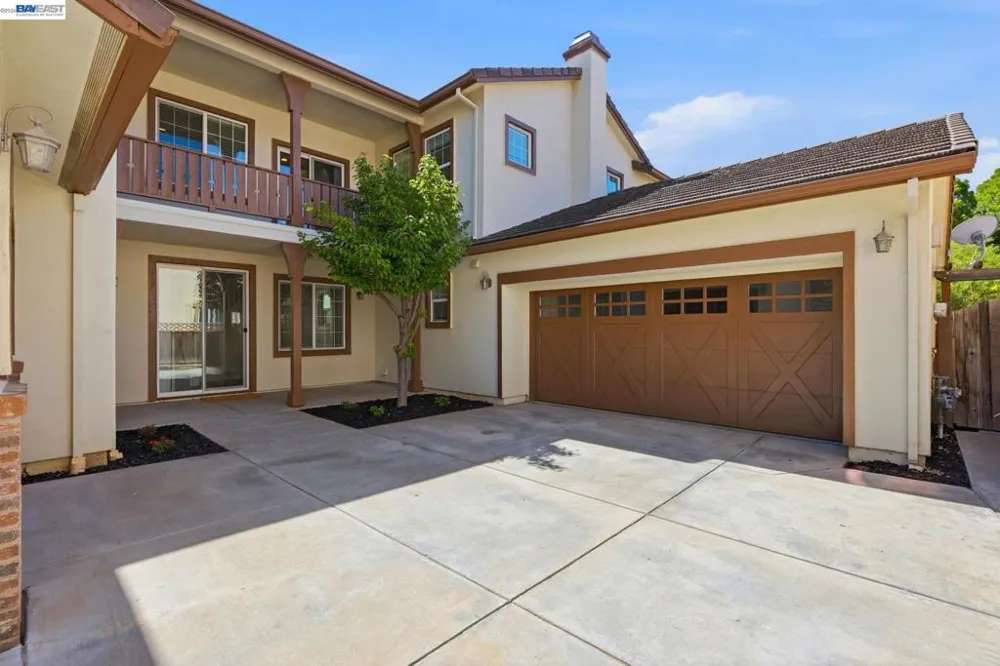 24 E Heritage Dr Mountain House, CA 95391