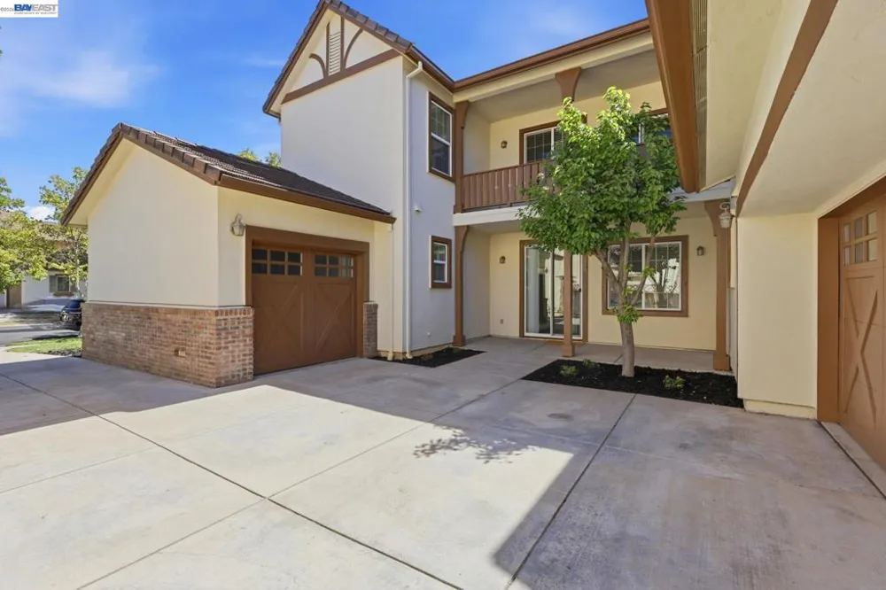 24 E Heritage Dr Mountain House, CA 95391