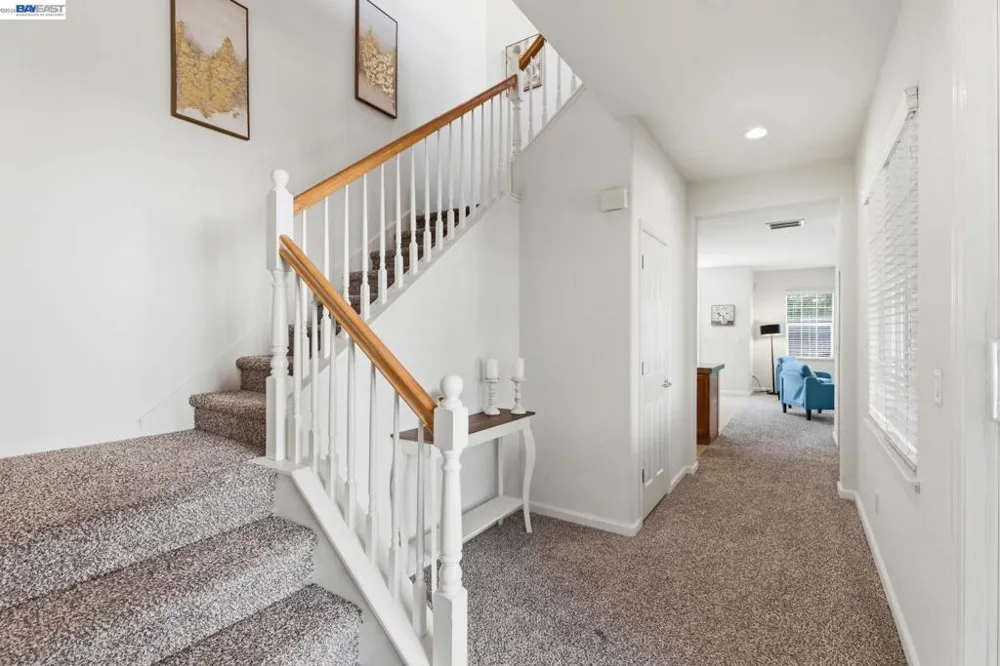 24 E Heritage Dr Mountain House, CA 95391