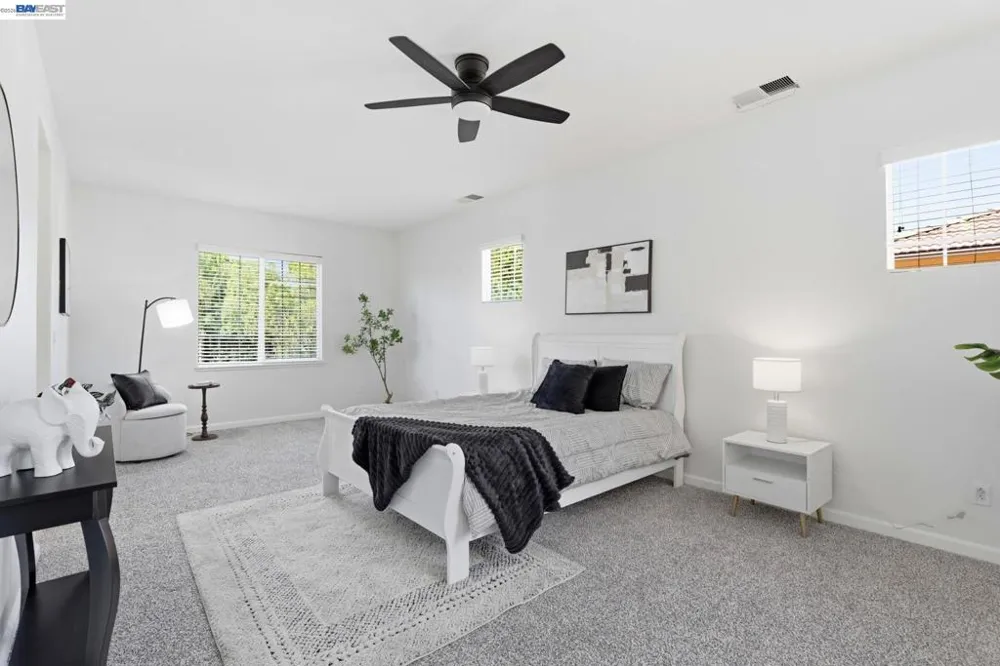24 E Heritage Dr Mountain House, CA 95391