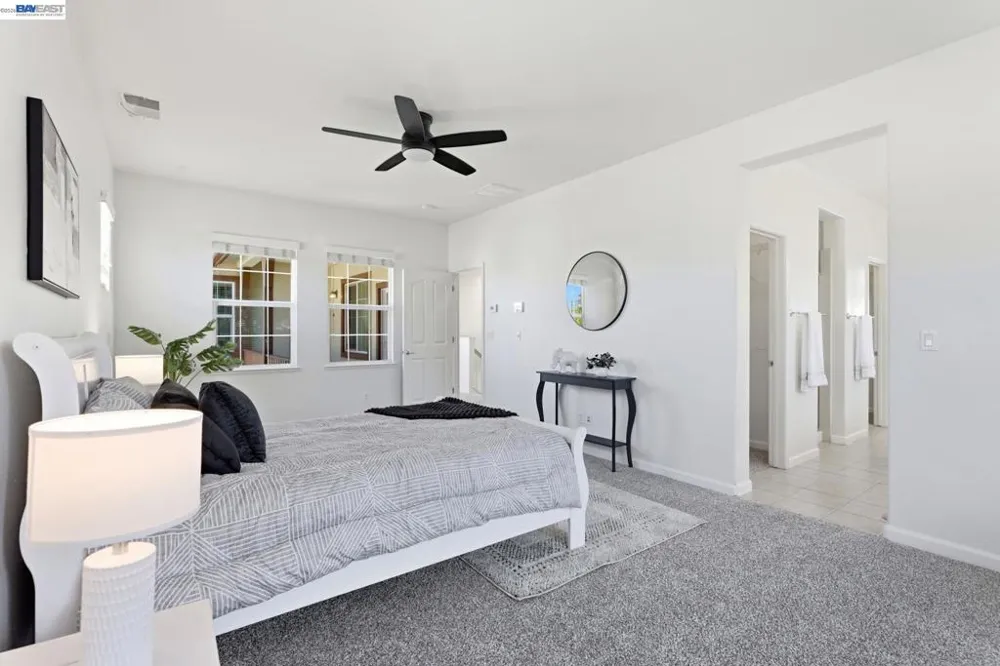 24 E Heritage Dr Mountain House, CA 95391