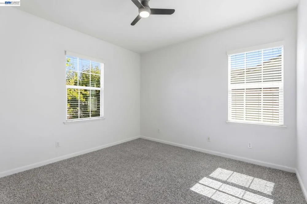 24 E Heritage Dr Mountain House, CA 95391