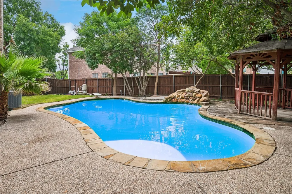 407 Greenway Court Coppell, TX 75019
