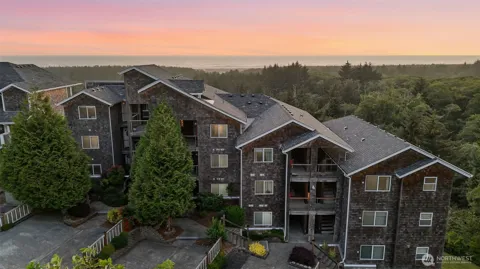 2815 Willows Road #338