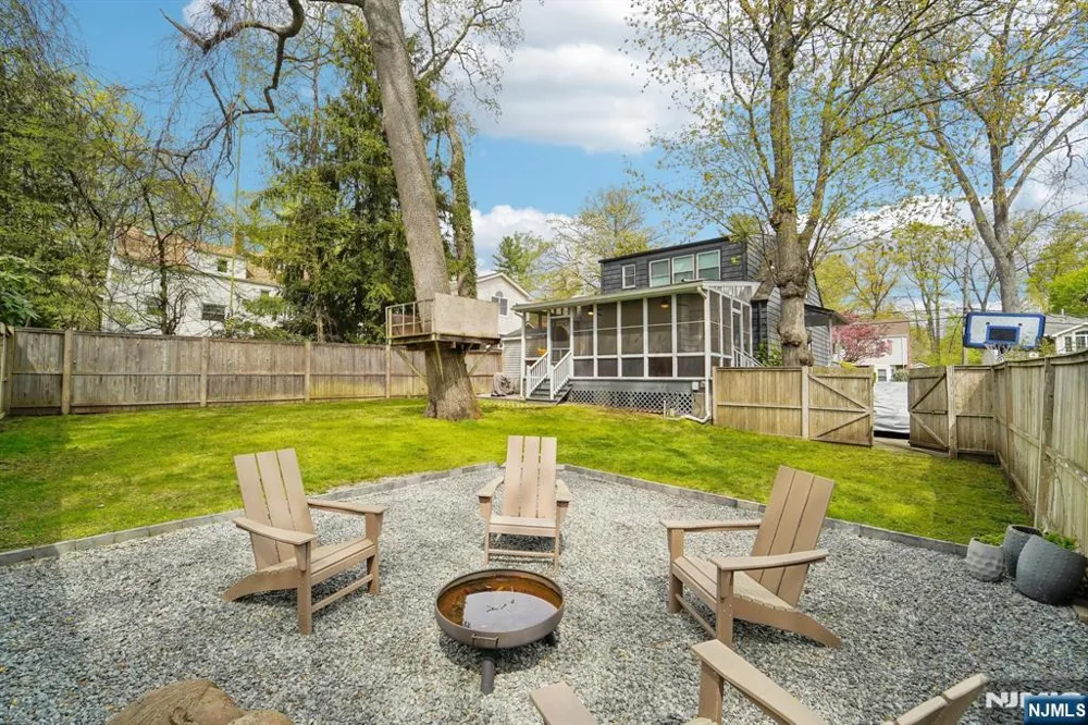 120 Gordon Avenue Tenafly, NJ 07670