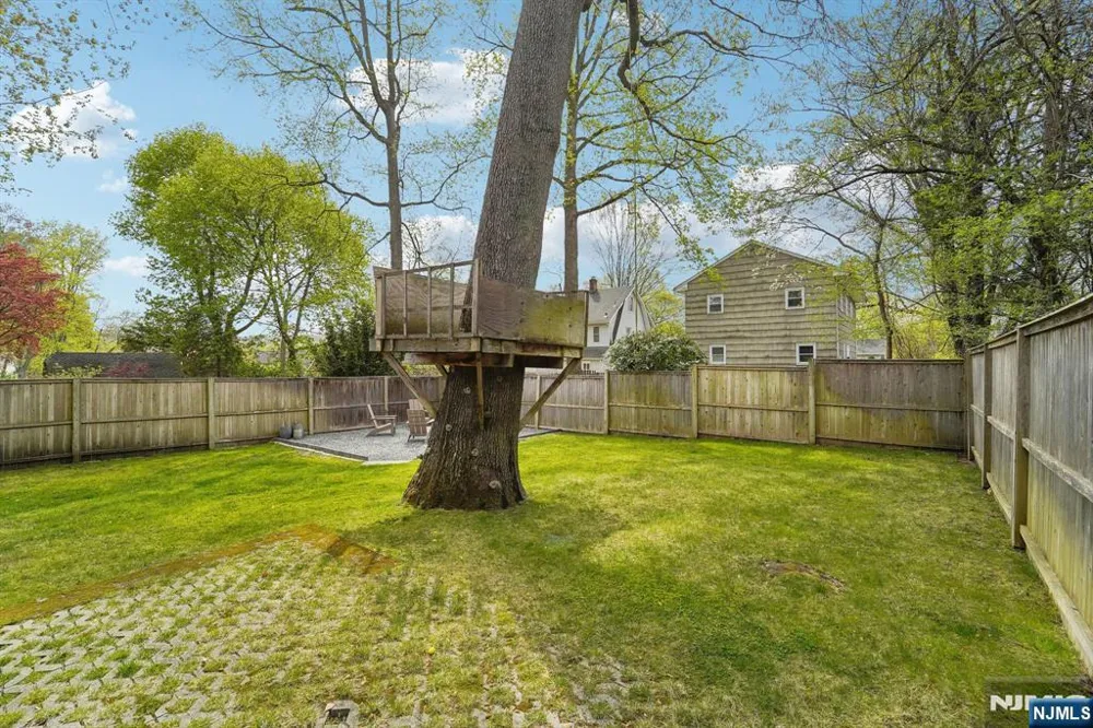 120 Gordon Avenue Tenafly, NJ 07670