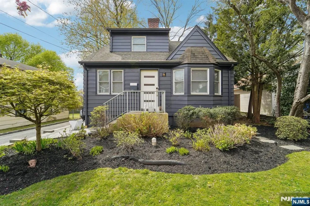 120 Gordon Avenue Tenafly, NJ 07670