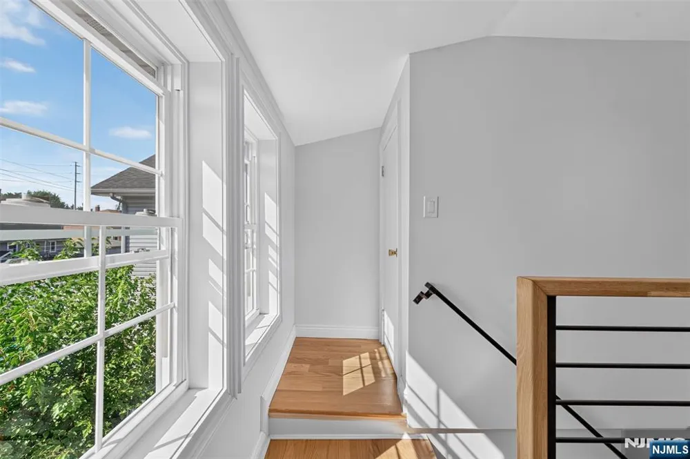 15 Morrissee Avenue Wallington, NJ 07057