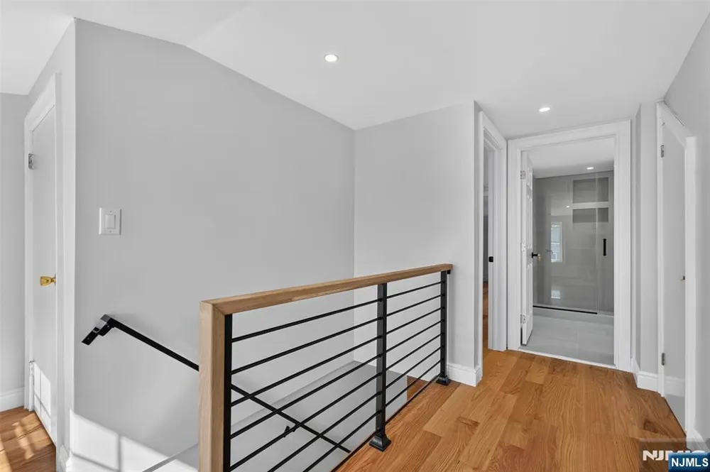 15 Morrissee Avenue Wallington, NJ 07057
