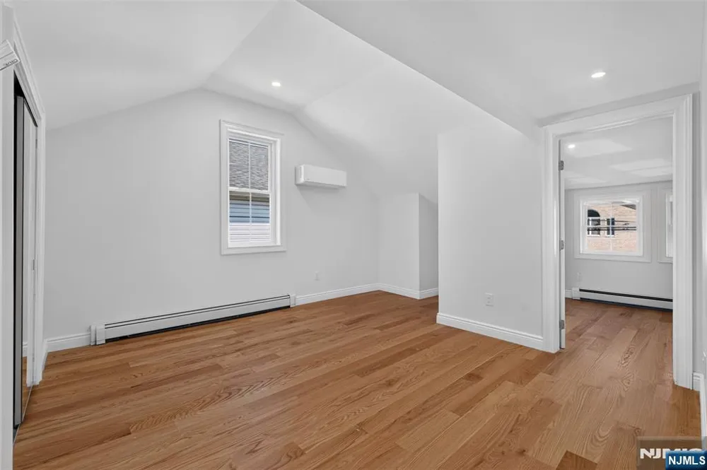 15 Morrissee Avenue Wallington, NJ 07057