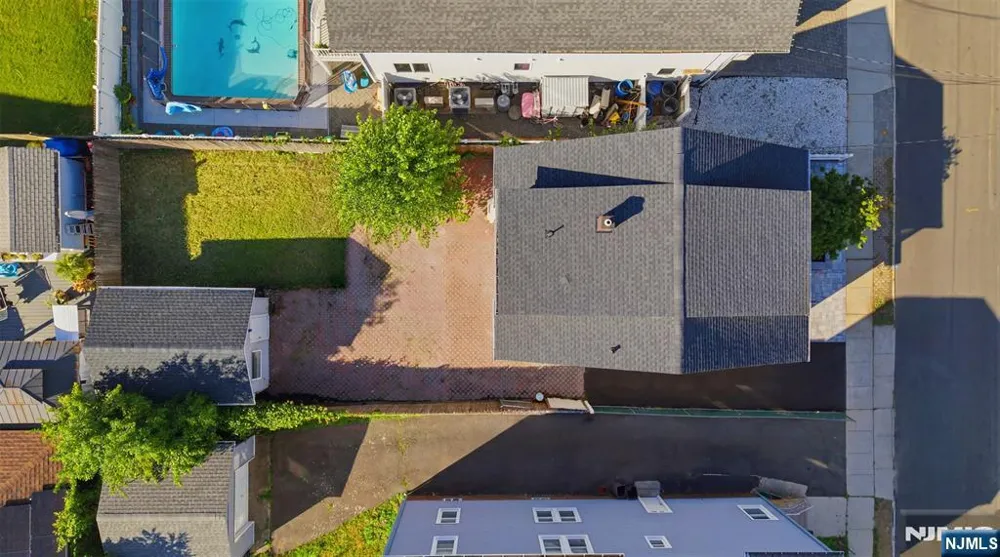15 Morrissee Avenue Wallington, NJ 07057