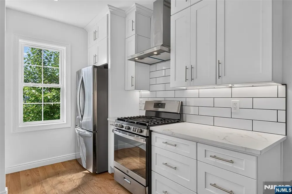 15 Morrissee Avenue Wallington, NJ 07057