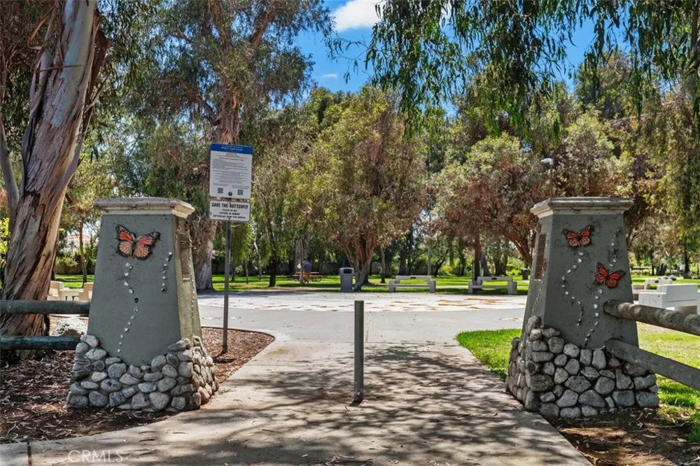 16611 Graham Huntington Beach, CA 92649