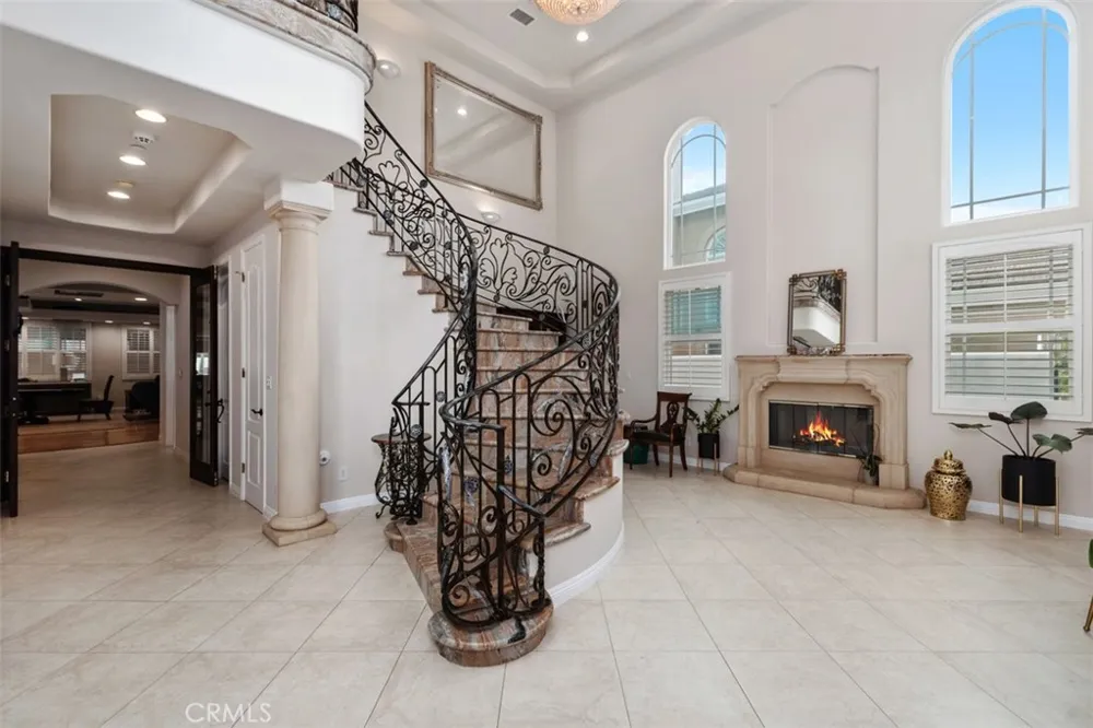 16611 Graham Huntington Beach, CA 92649