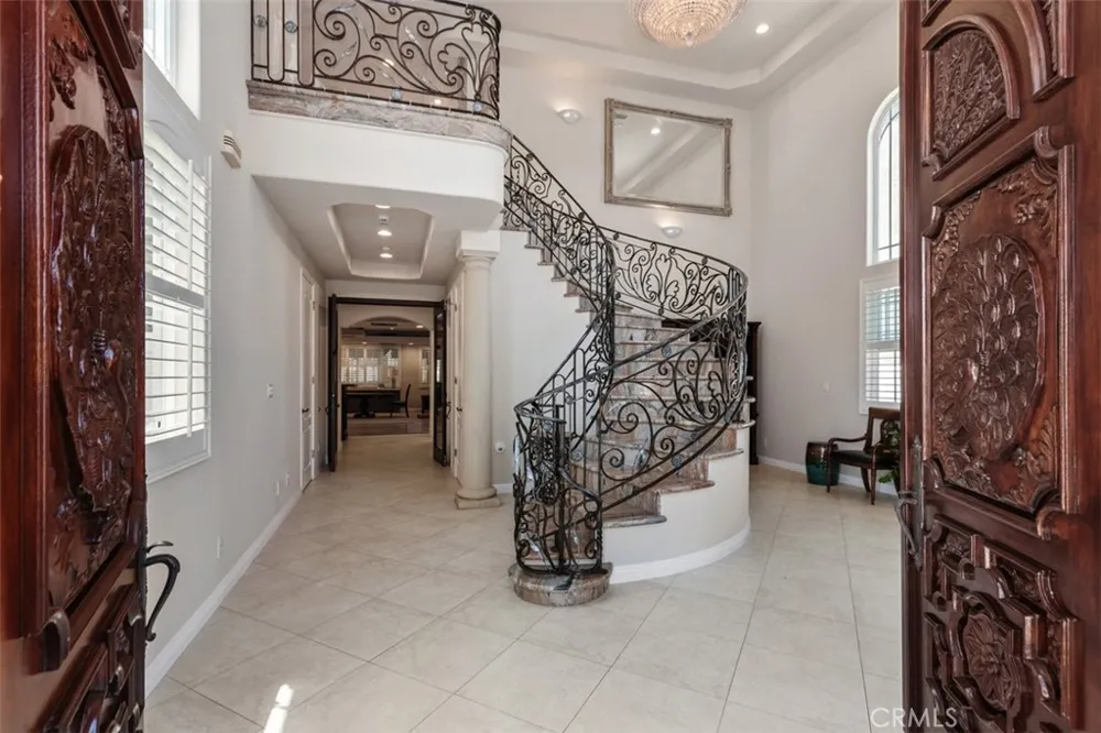 16611 Graham Huntington Beach, CA 92649