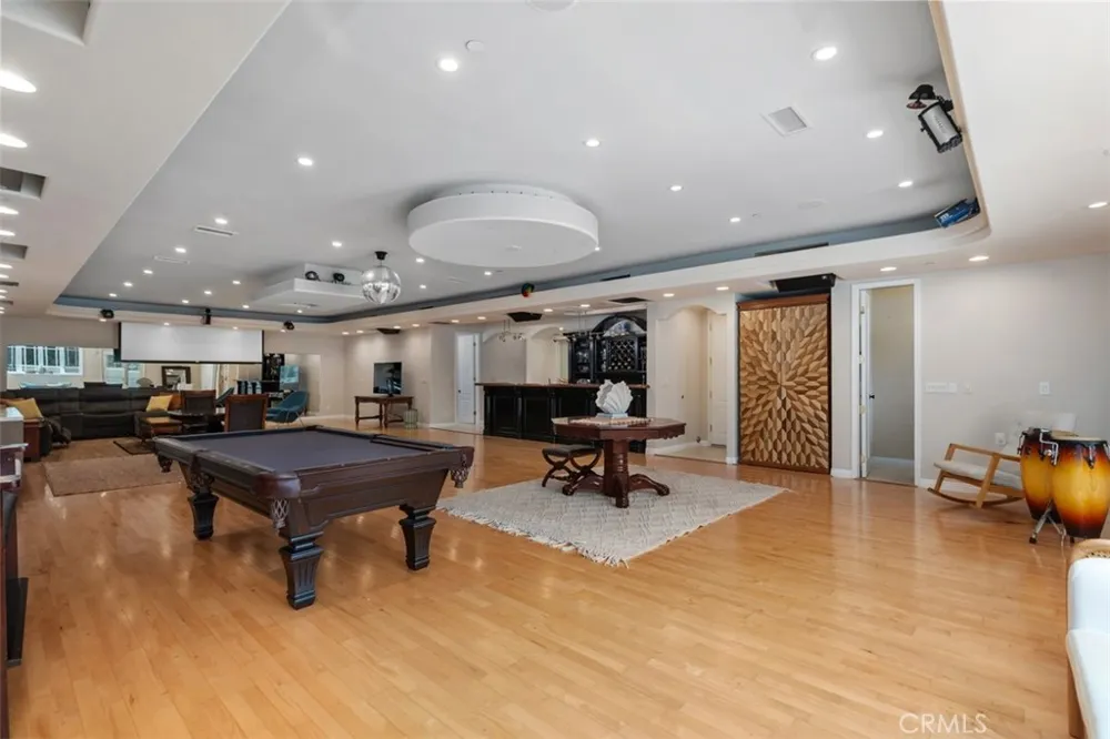 16611 Graham Huntington Beach, CA 92649
