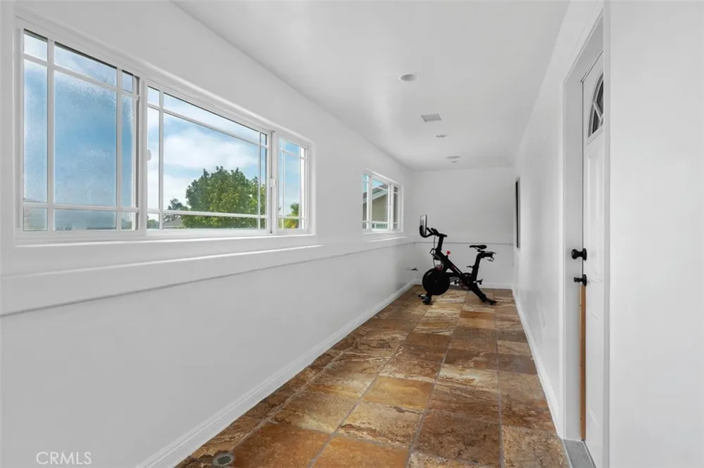16611 Graham Huntington Beach, CA 92649