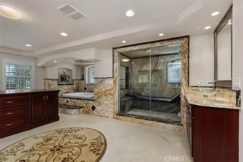 16611 Graham Huntington Beach, CA 92649