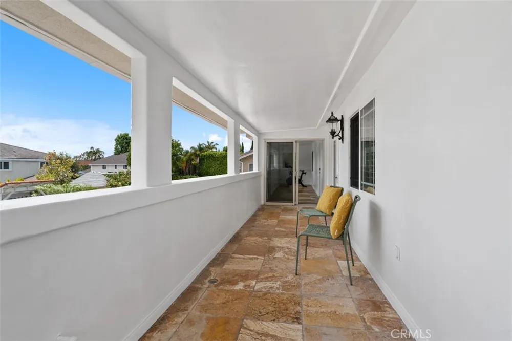 16611 Graham Huntington Beach, CA 92649