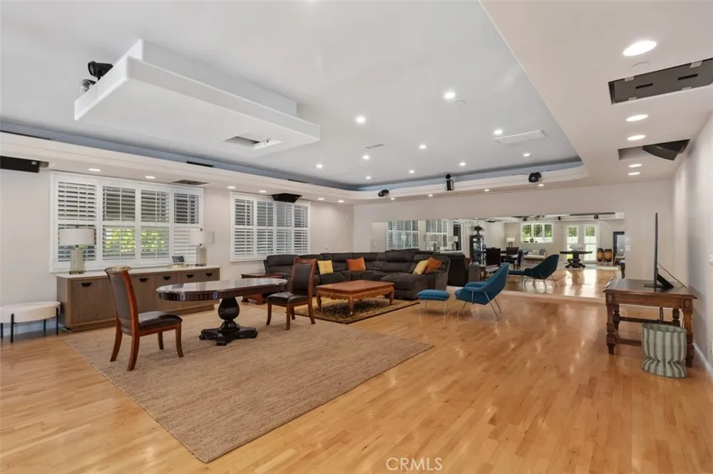 16611 Graham Huntington Beach, CA 92649