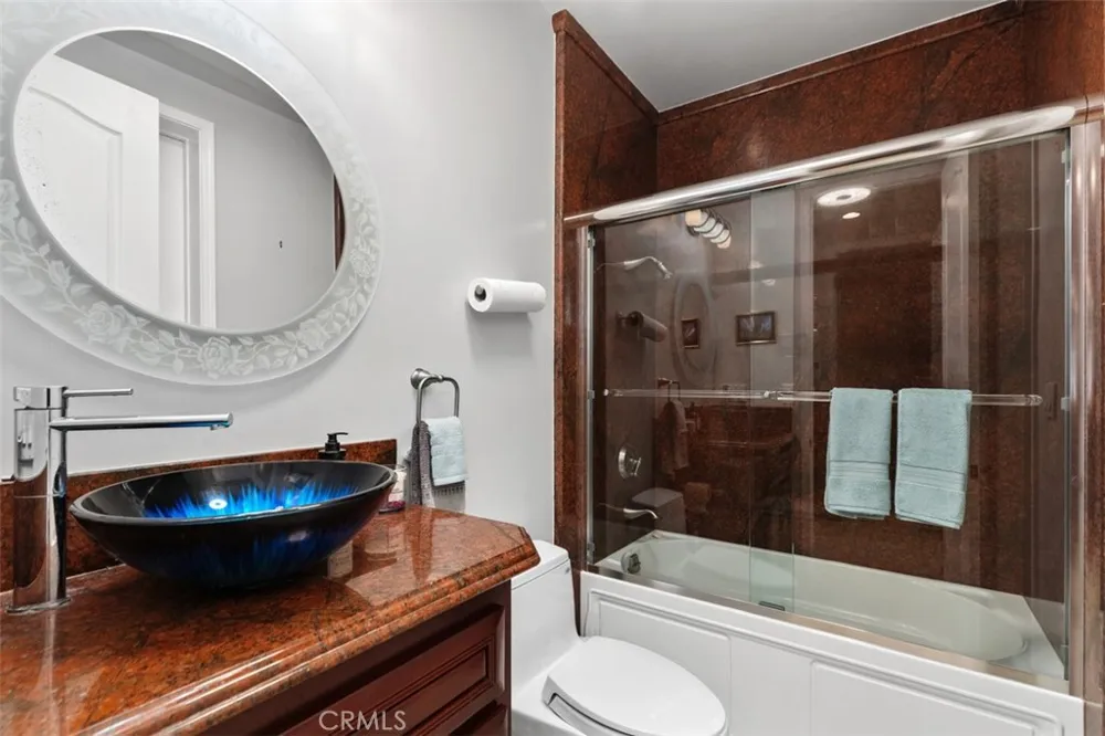 16611 Graham Huntington Beach, CA 92649