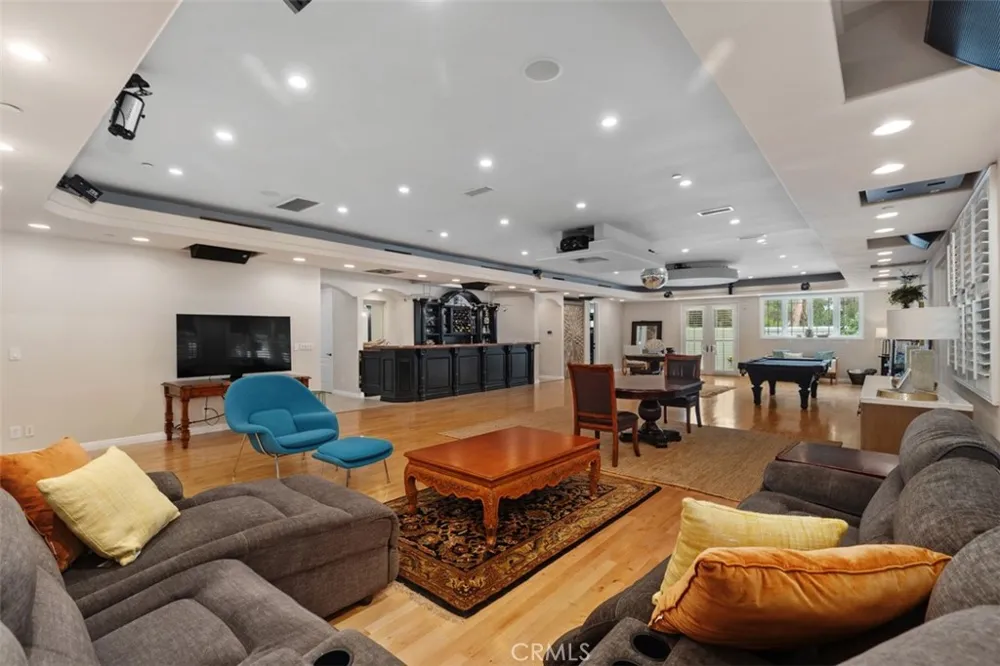 16611 Graham Huntington Beach, CA 92649
