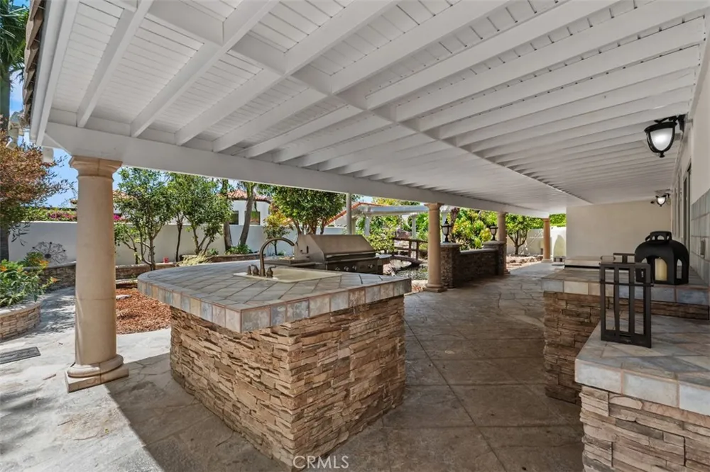 16611 Graham Huntington Beach, CA 92649