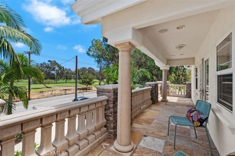 16611 Graham Huntington Beach, CA 92649