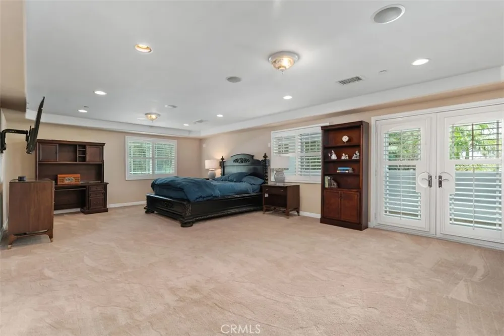 16611 Graham Huntington Beach, CA 92649
