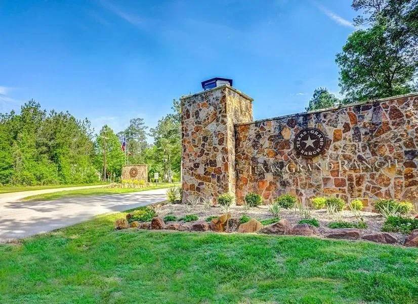 10 Lonestar Road Huntsville, TX 77340