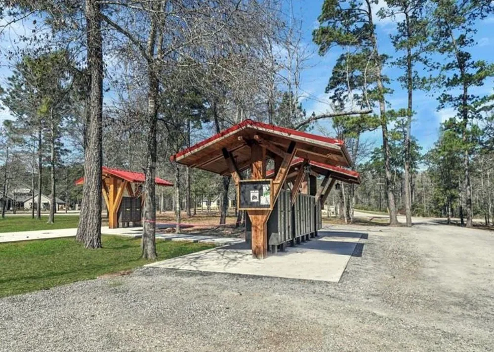 10 Lonestar Road Huntsville, TX 77340