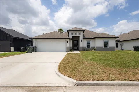 204 Brooks Circle