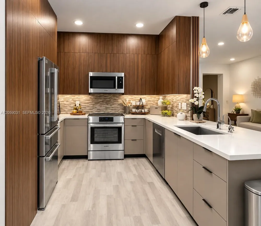 10533 NW 78th Ter Doral, FL 33178