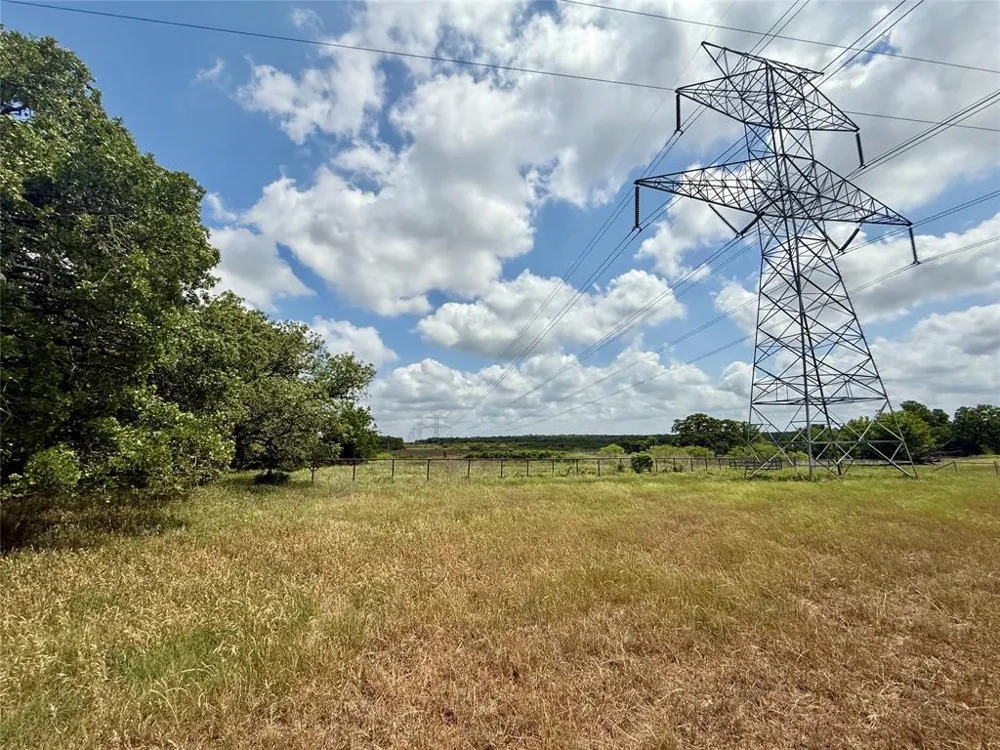 County Line Rd Elgin, TX 78621