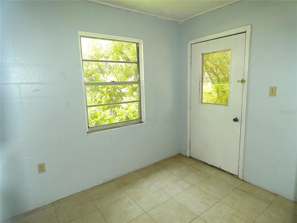 106 WILLARD AVENUE Fruitland Park, FL 34731