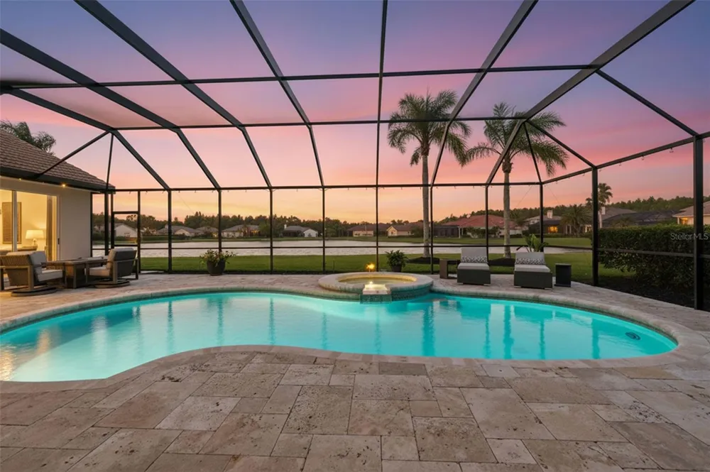 4618 AVENUE LONGCHAMPS Lutz, FL 33558