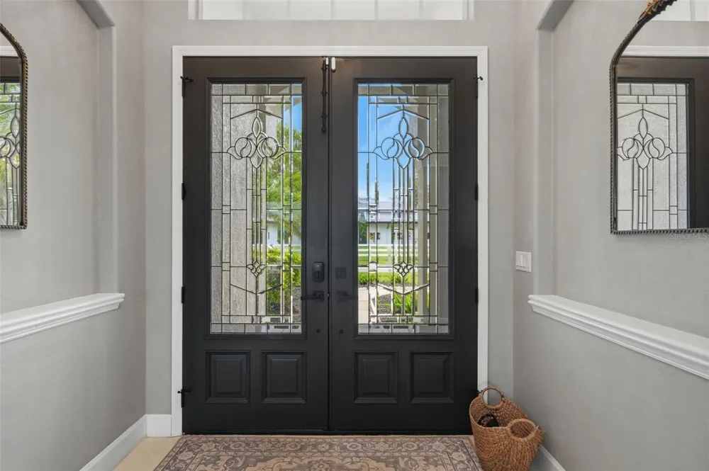 4618 AVENUE LONGCHAMPS Lutz, FL 33558