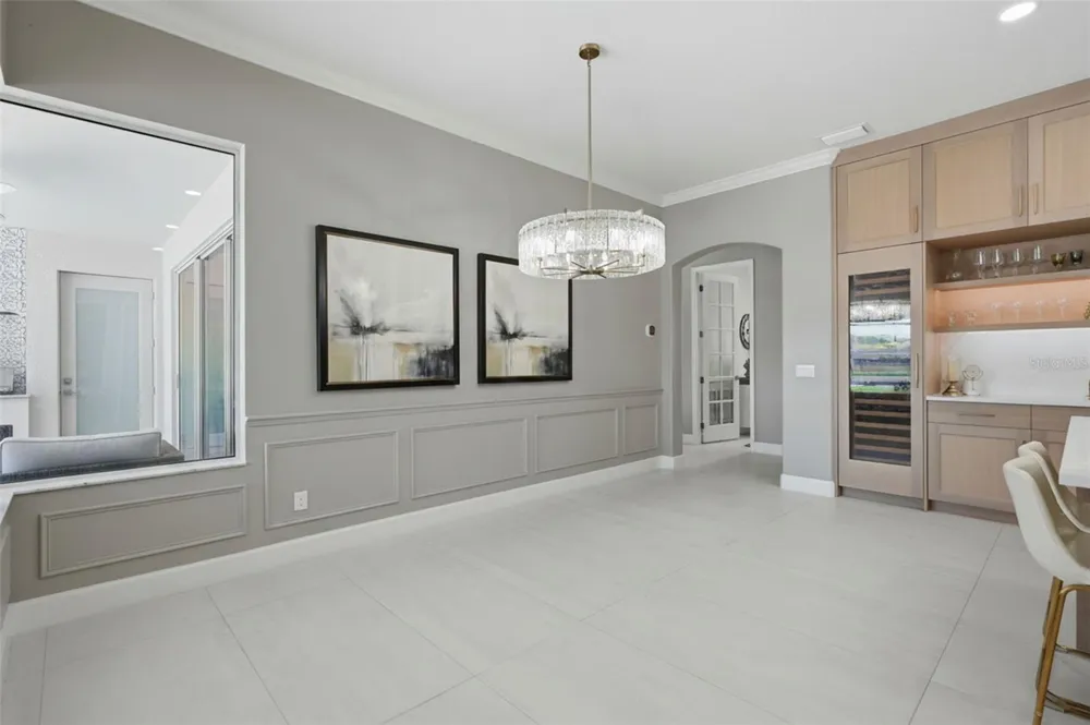 4618 AVENUE LONGCHAMPS Lutz, FL 33558