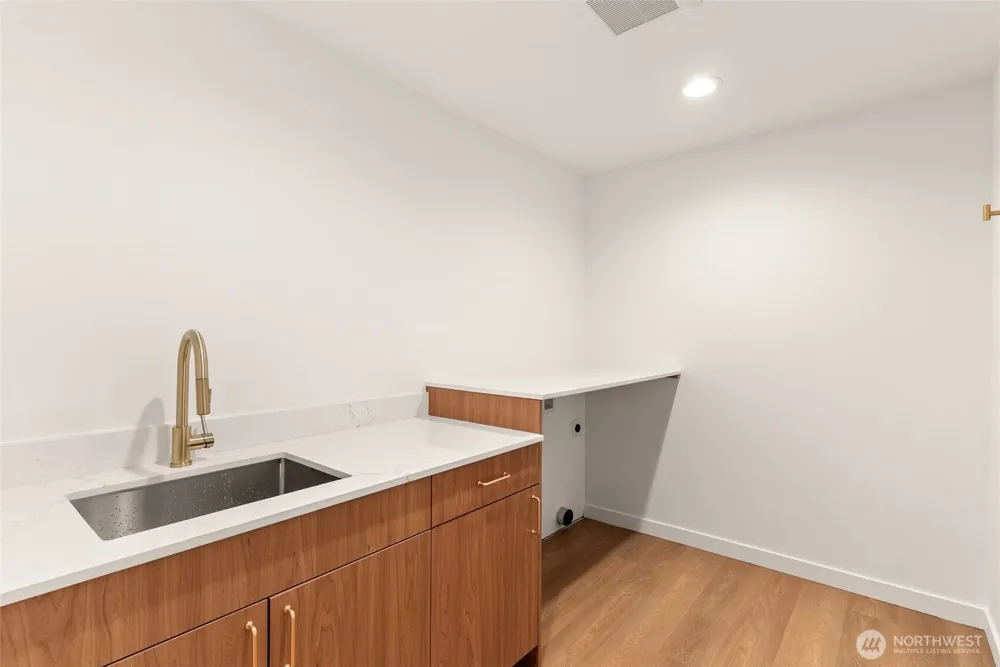 840 SW 134th Street Burien, WA 98146