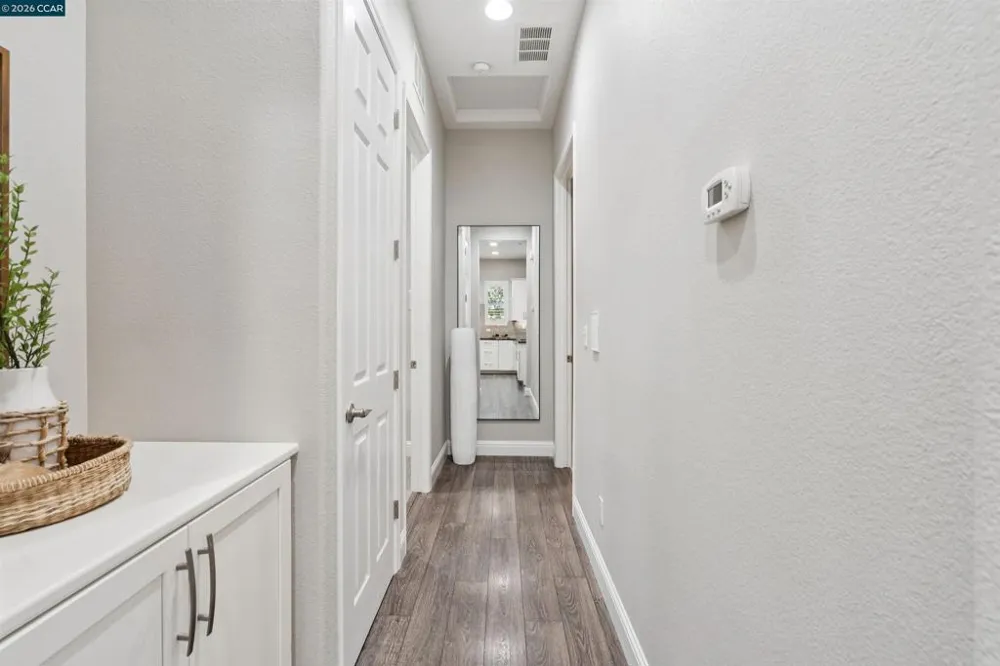 28 Wild Plum Way Orinda, CA 94563