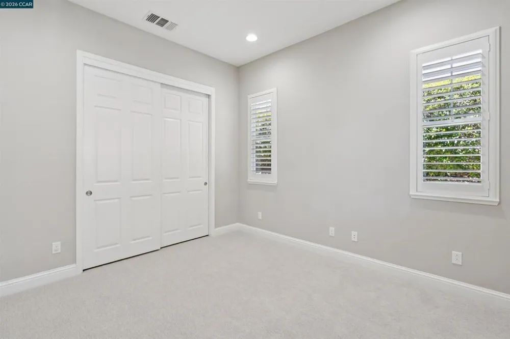 28 Wild Plum Way Orinda, CA 94563