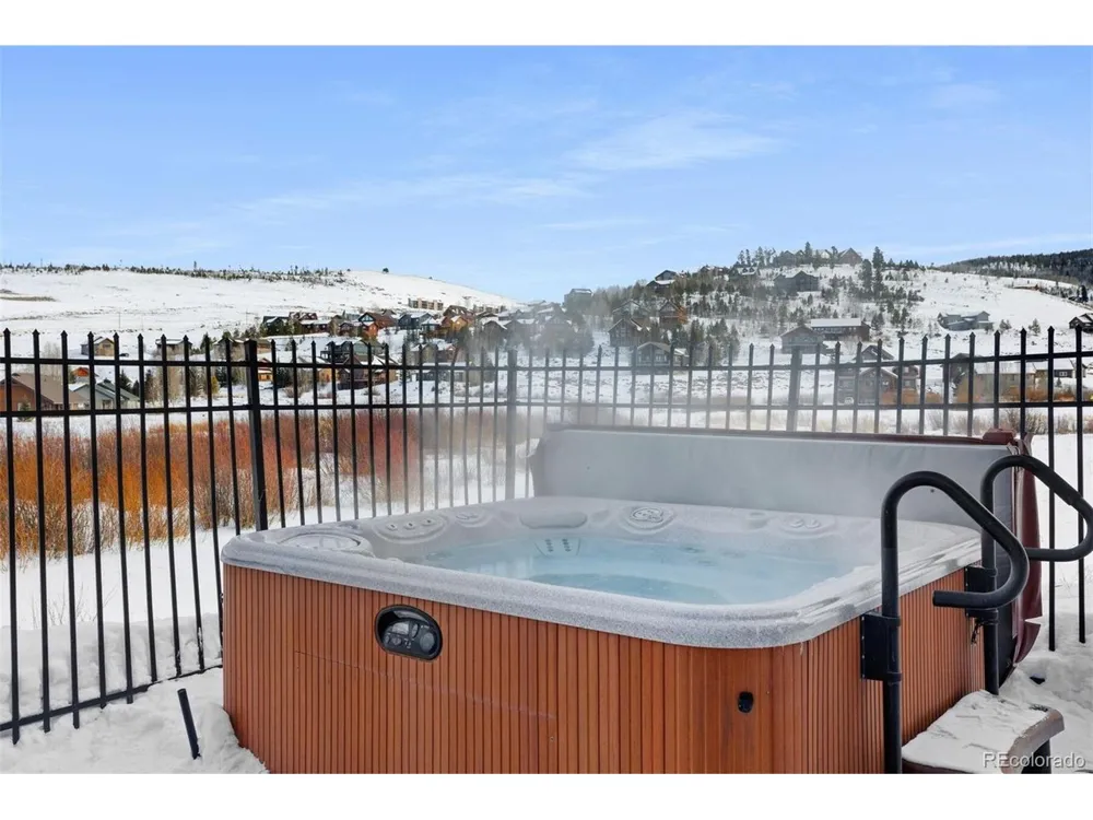 156 Village Road #D-304 Granby, CO 80446
