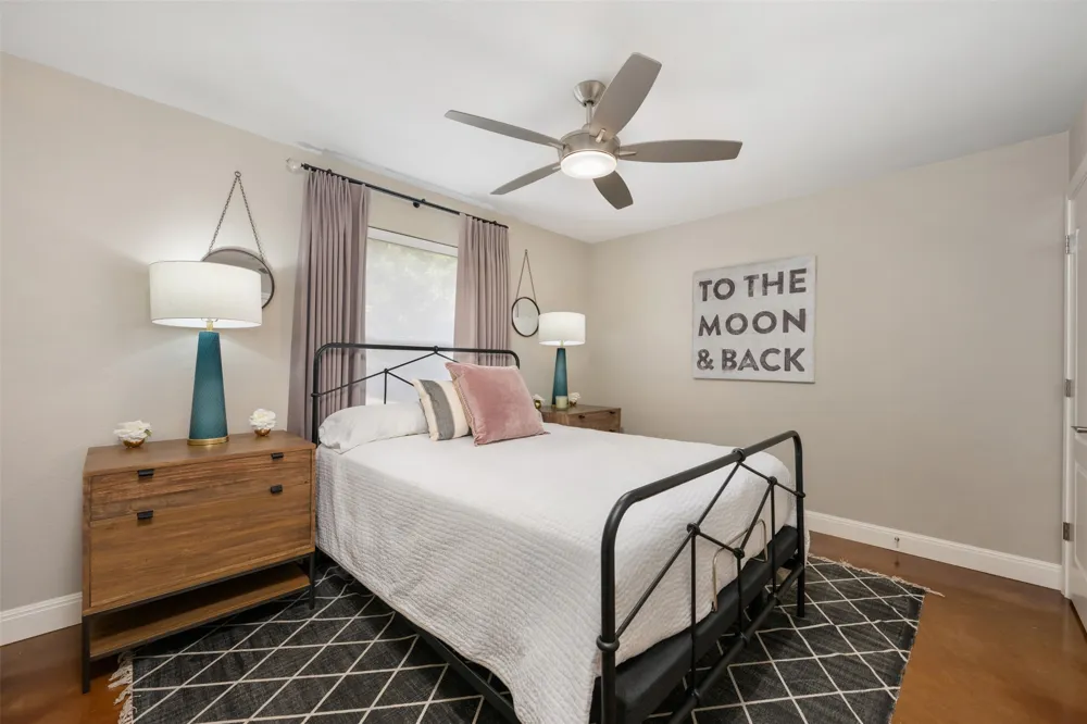 18944 Peckham Drive Lago Vista, TX 78645