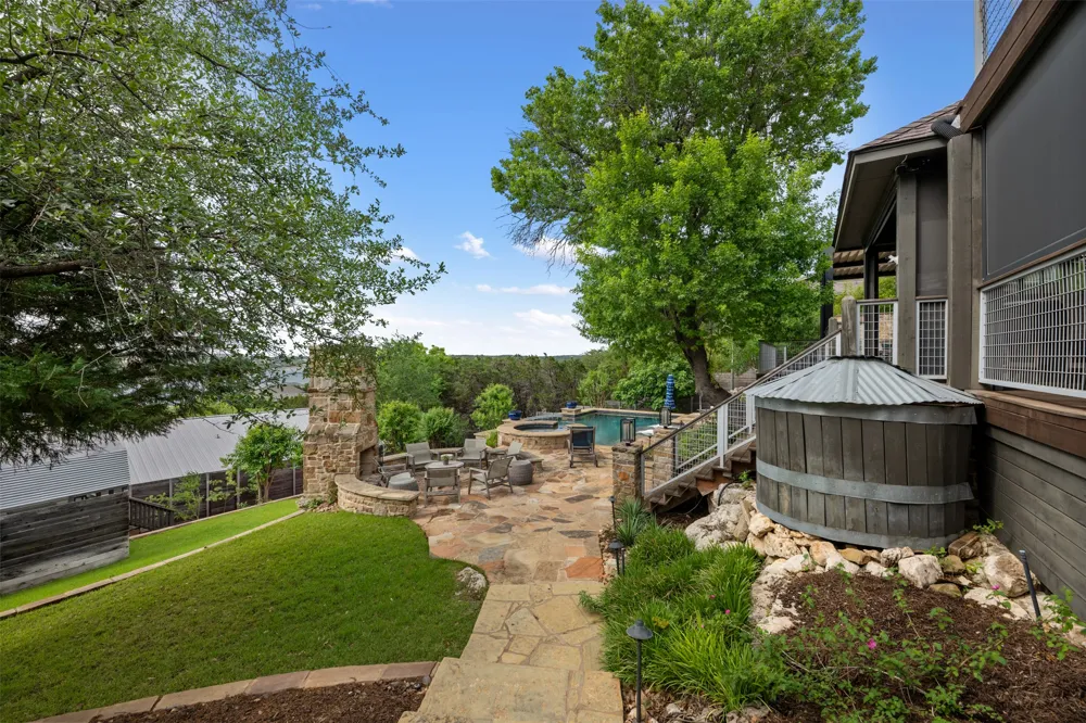 18944 Peckham Drive Lago Vista, TX 78645