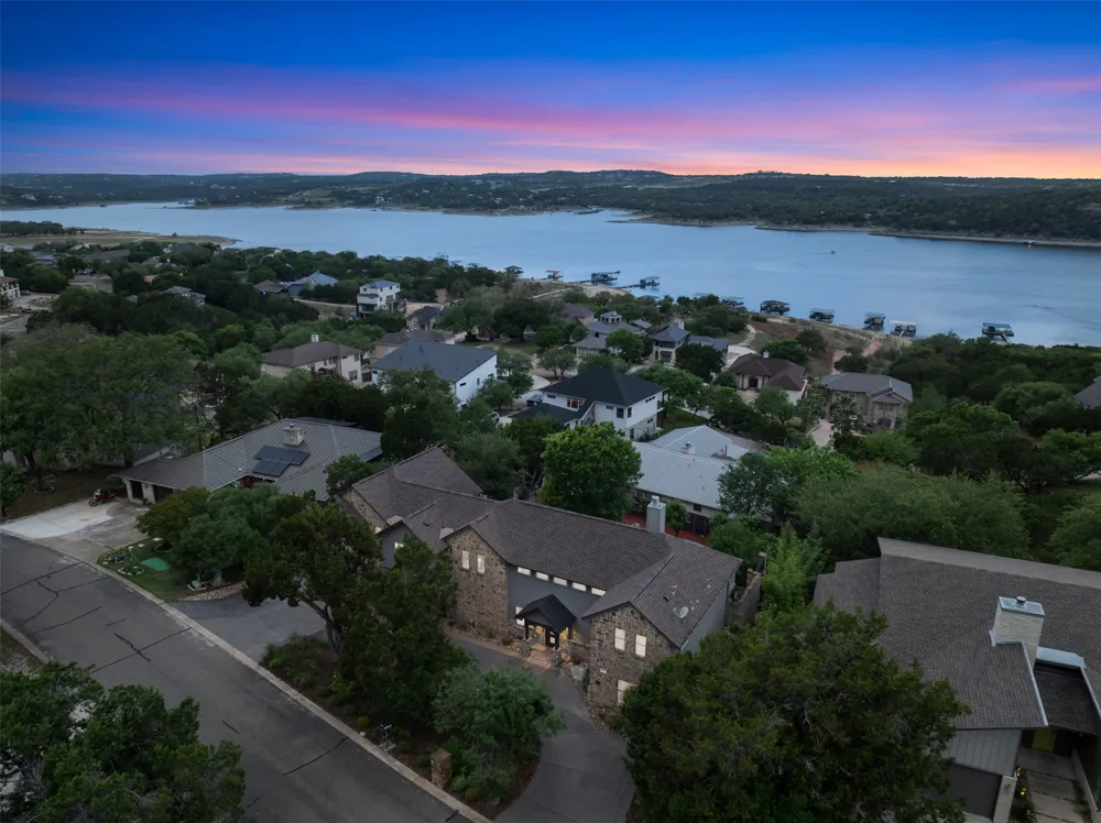 18944 Peckham Drive Lago Vista, TX 78645