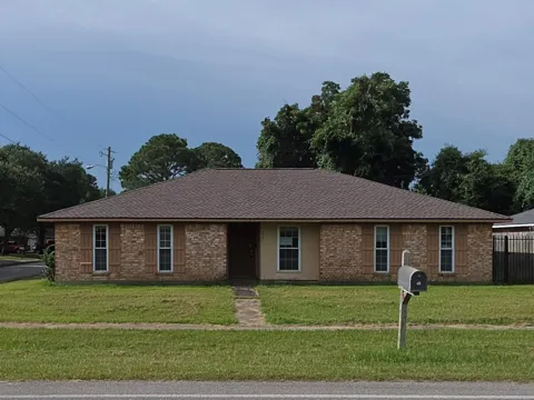 2218 Hamman Road