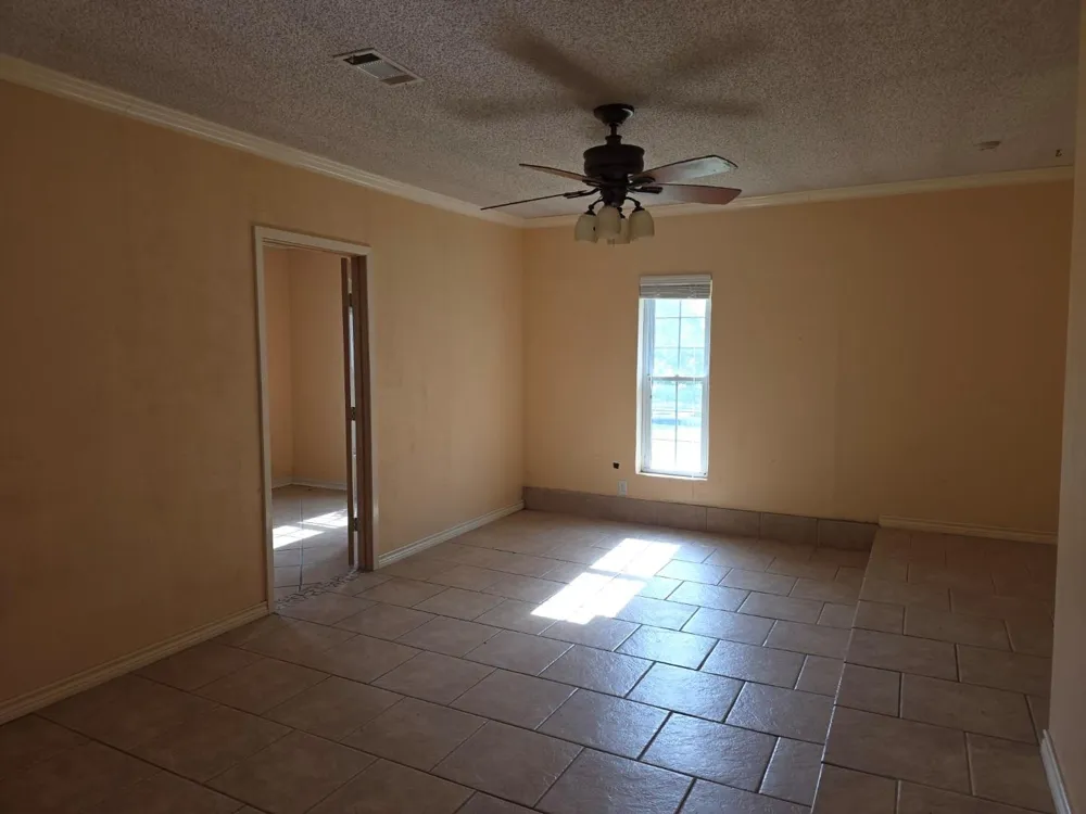 2218 Hamman Road Bay City, TX 77414