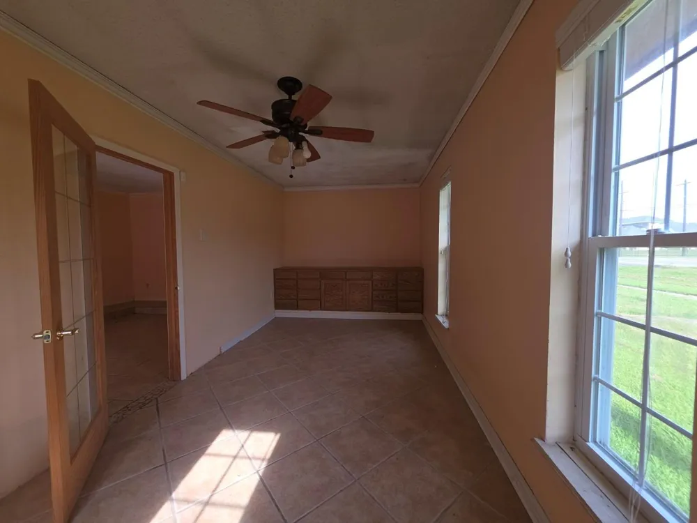 2218 Hamman Road Bay City, TX 77414
