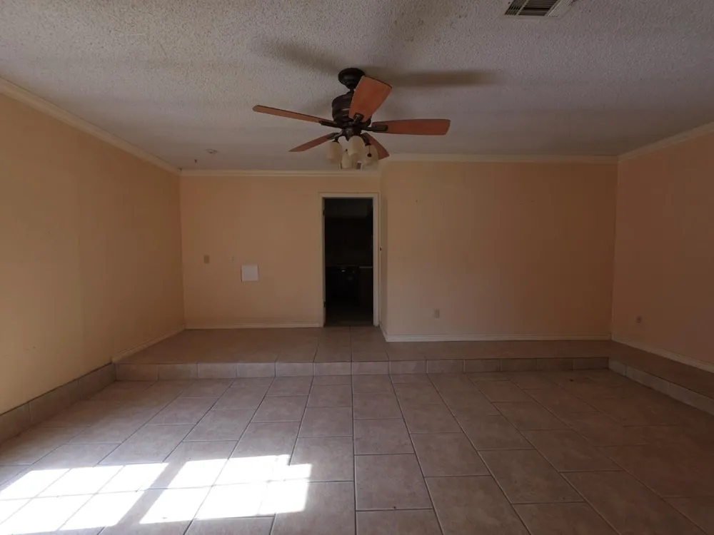2218 Hamman Road Bay City, TX 77414